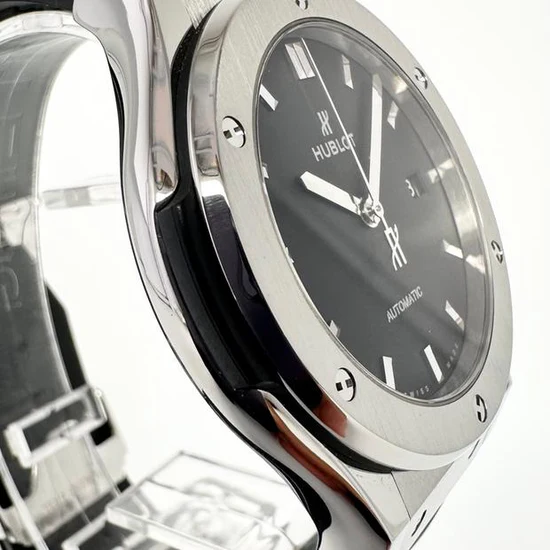 Hublot Classic-Fusion Automatic-Mate Black Watch
